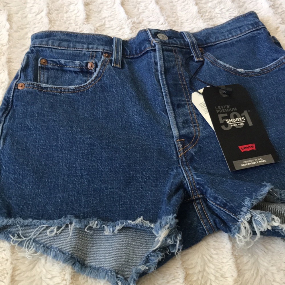 NWT 501 Levi’s high rise short, MSRP $69.50 - Picture 5 of 16